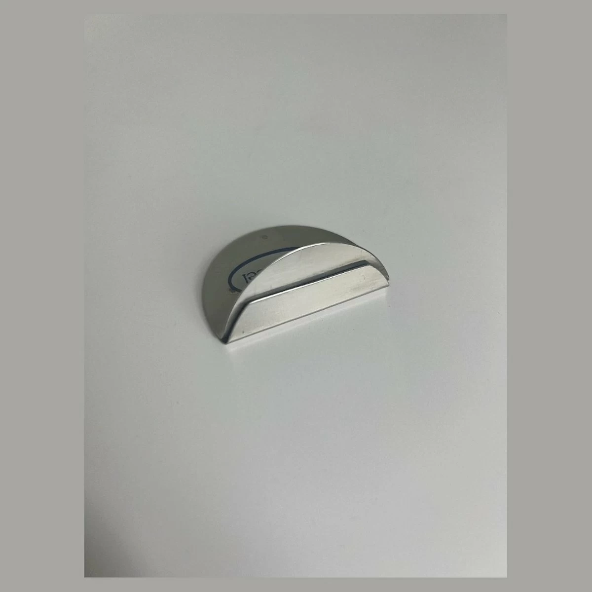 Держатель для ценников и табличек 4,8*3,2 см. h=2 см. нерж. MGsteel /1/288/