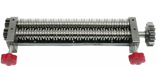 Нож для тестораскатки-лапшерезки XINXIN DJJ-200C 2 мм