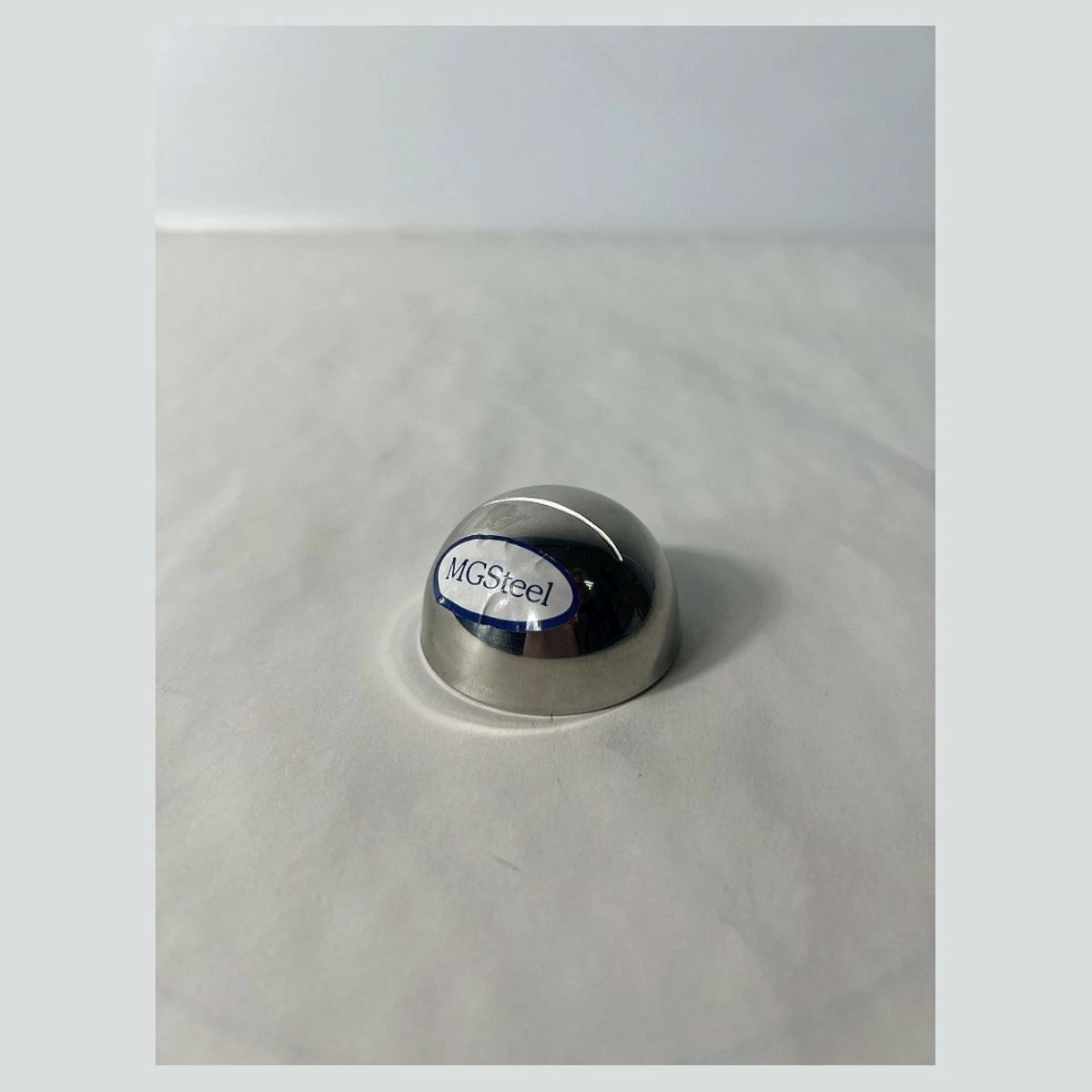 Держатель для ценников и табличек d=4,8 см. h=2,7 см. нерж. MGsteel /1/576/