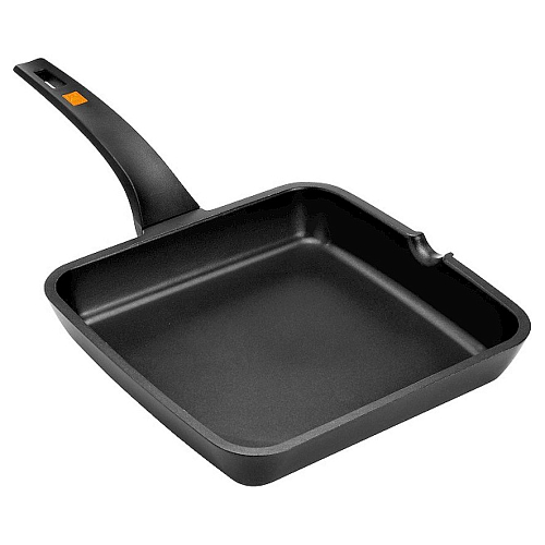 Сковорода 28*28 см. h=4,5 см. 2,20 л алюминиевая с антипригарным покрытием (индукция) Efficient BRA&Monix /1/