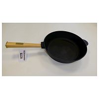 Сковорода d=28 см. h=6 см чугун. с дерев. ручкой FM /1/8/