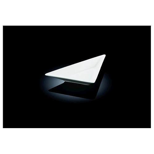 Блюдо треугольное l=185*97 мм. Wilmax /6/48/