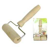 Ролик для теста 10 см. дерев. /1/