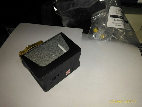 Прессостат 5.0.000.0680 (30A/400V 0,5-1,4 бар) для кофемашины т.м. FIAMMA