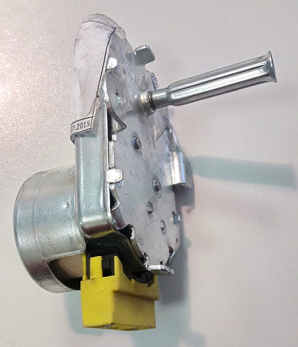 Двигатель д/Командор (вместе с редуктором)