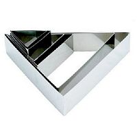 Форма для выкладки/выпечки "Треугольник" 15,8*18 см h=5 см MGSteel /1/48/