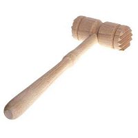 Молоток для отбивания мяса дерев. d= 4 см. h=29 см. /1/