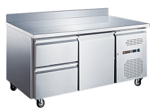 Стол холодильный TATRA TRTGN1D2 TN SB с бортом