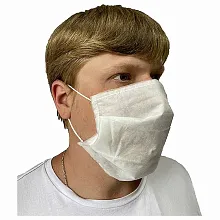 Маска защитная одноразовая 3-х слойная из спанбонда на резинках /20/